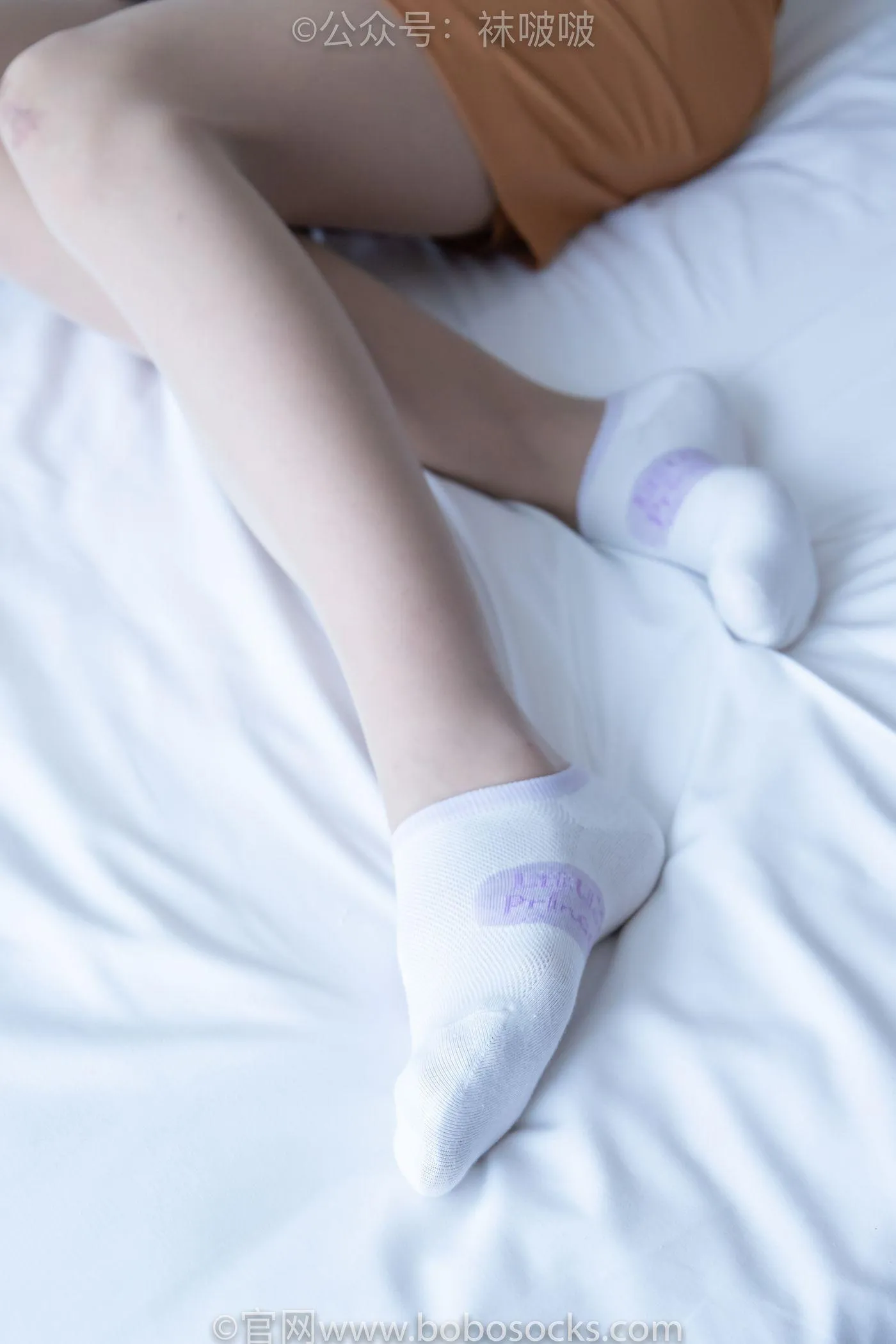 [BoBoSocks袜啵啵]NO.008 涵涵-帆布鞋、白色短棉袜、肉丝 [139P]插图9